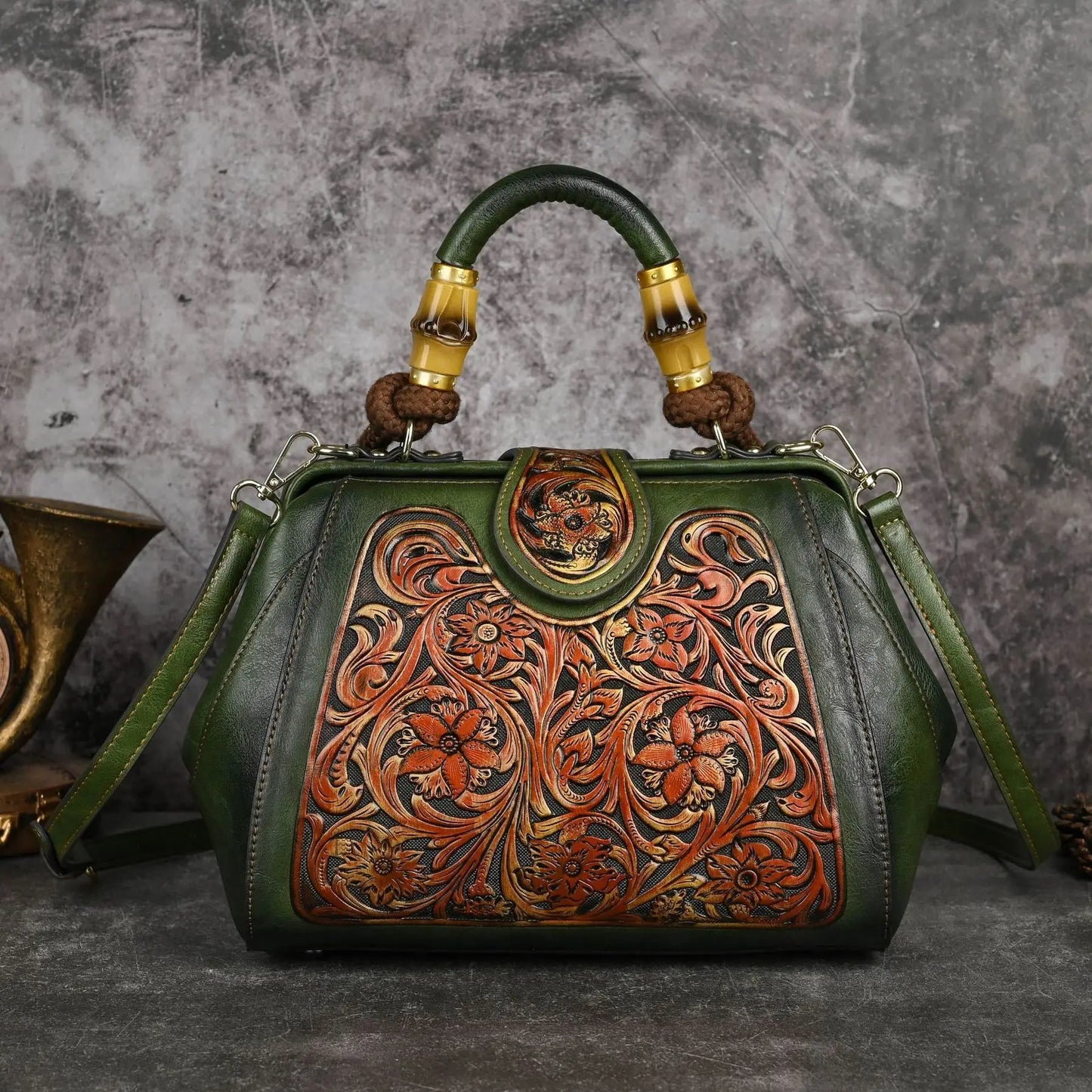 Luxury Handmade Women Shoulder Handbag Vintage Carved Leather