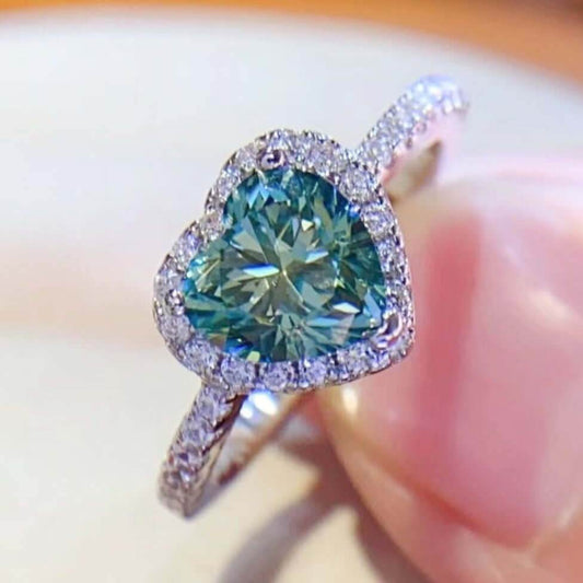 1-Carat Moissanite Stone Heart Women Silver Ring - Zara-Craft