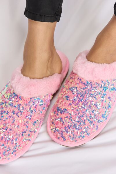 Forever Link Sequin Plush Round Toe Women Slippers