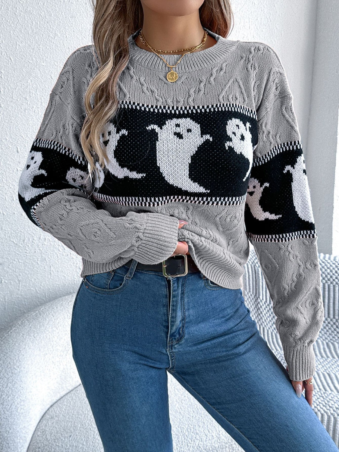 Ghost Round Neck Long Sleeve Women Sweater
