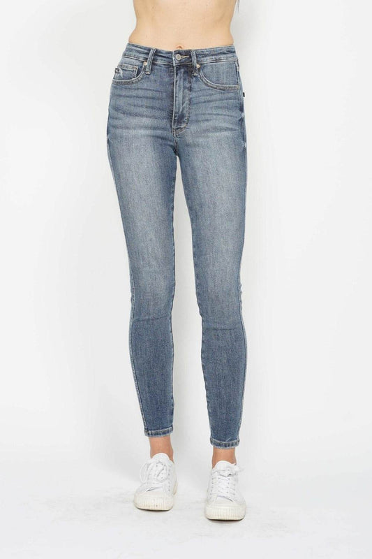 Judy Blue Full Size Tummy Control Contrast Wash Women Skinny Jeans - Zara-Craft
